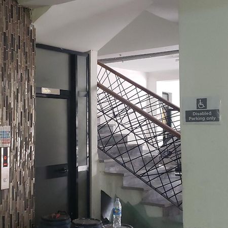 Vamos Addis Hotel Екстер'єр фото