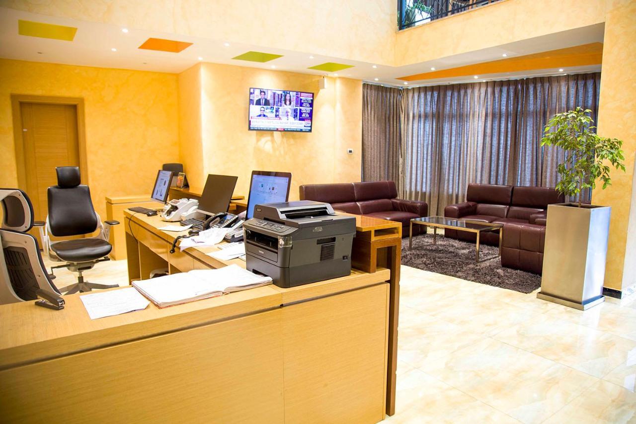 Vamos Addis Hotel Екстер'єр фото