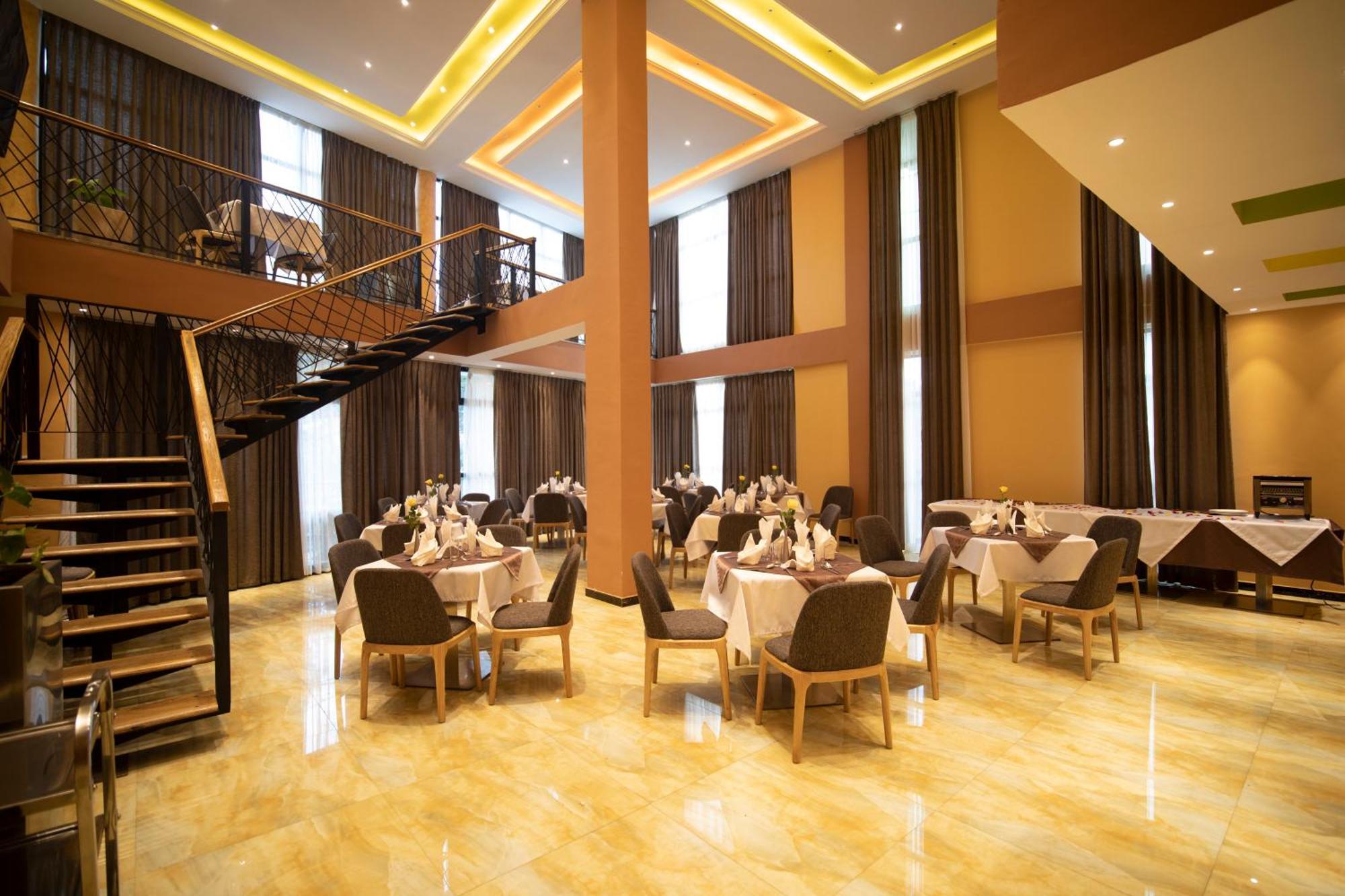 Vamos Addis Hotel Екстер'єр фото