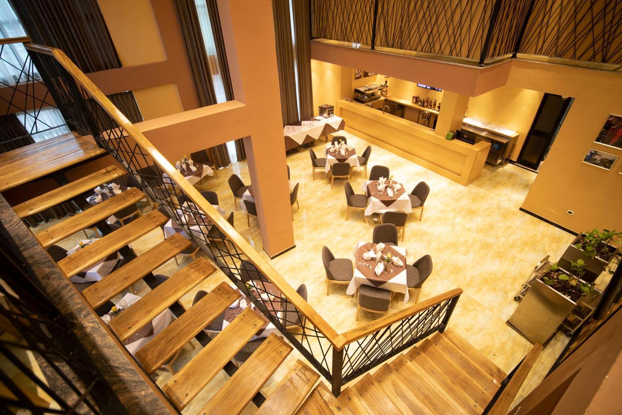 Vamos Addis Hotel Екстер'єр фото