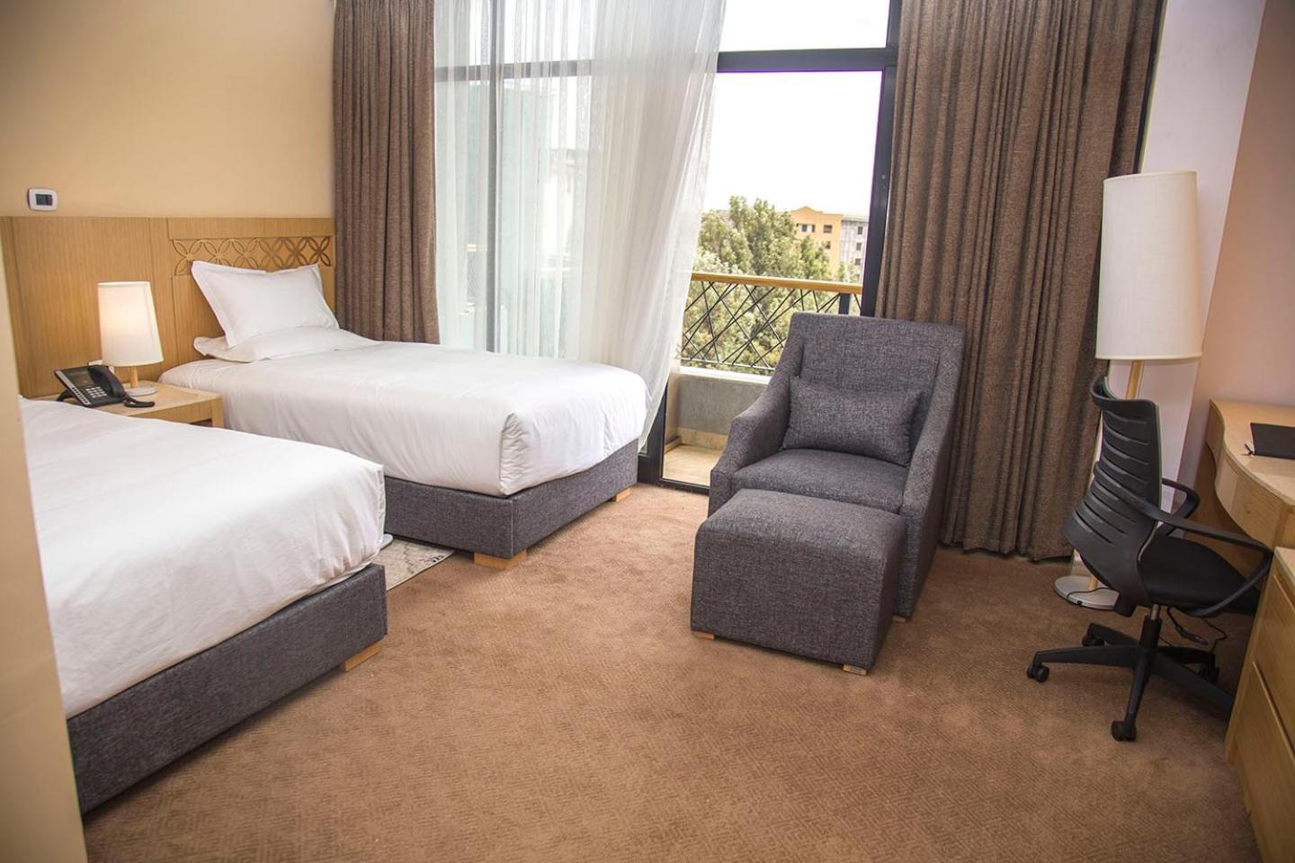 Vamos Addis Hotel Екстер'єр фото