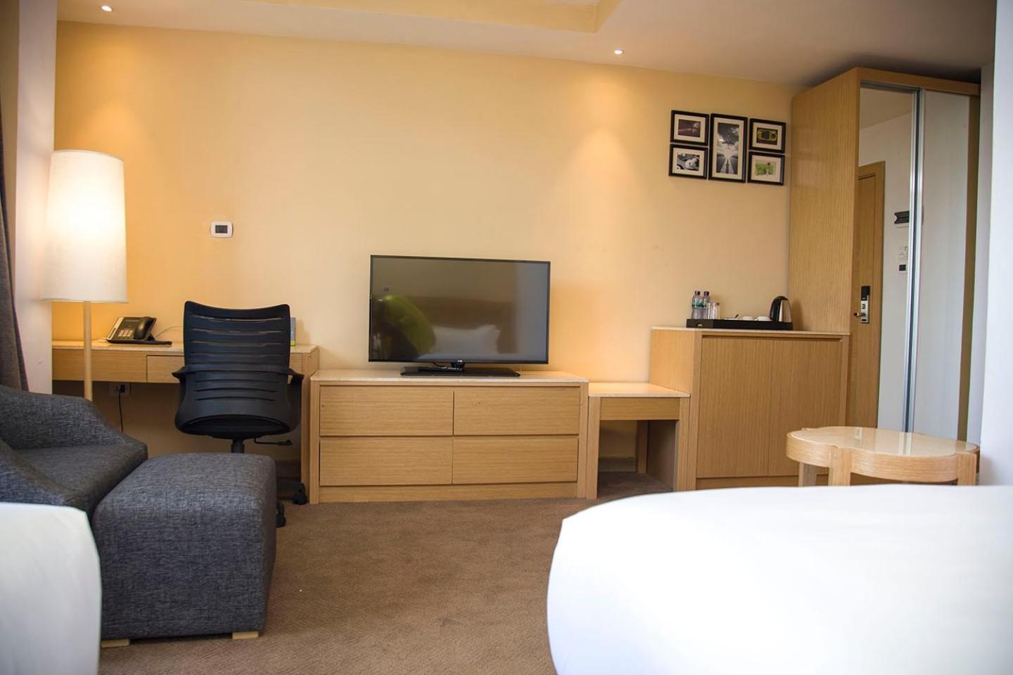 Vamos Addis Hotel Екстер'єр фото