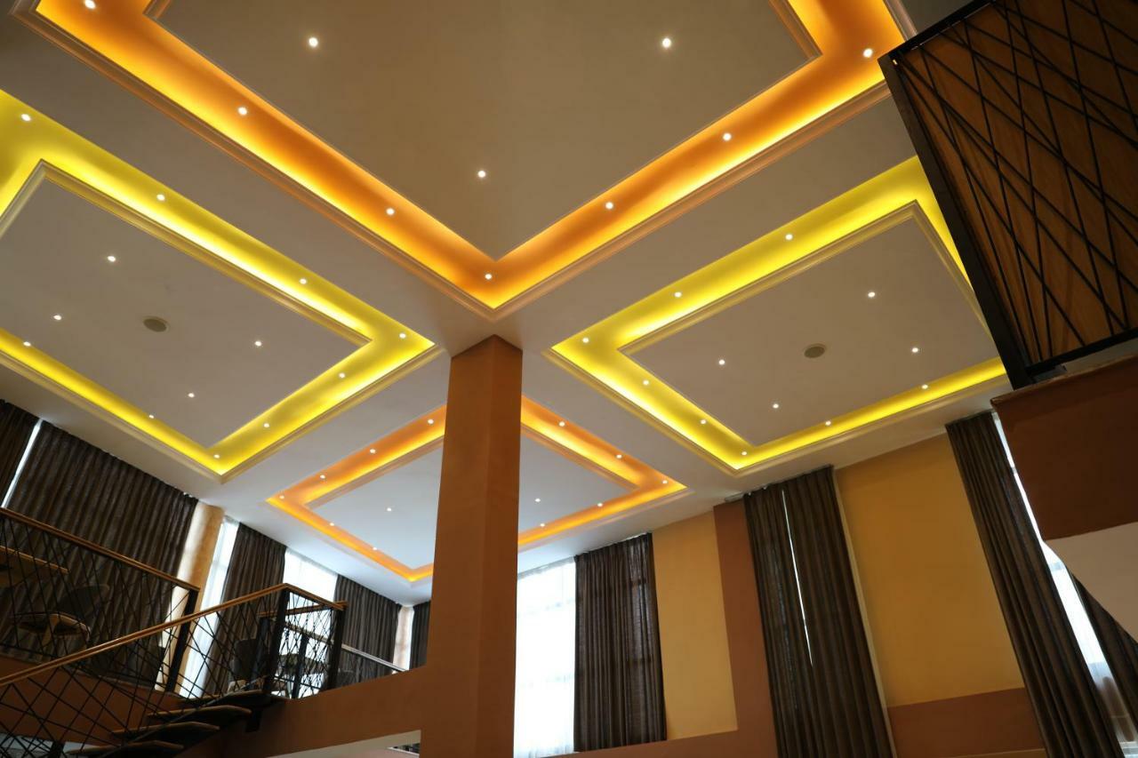 Vamos Addis Hotel Екстер'єр фото