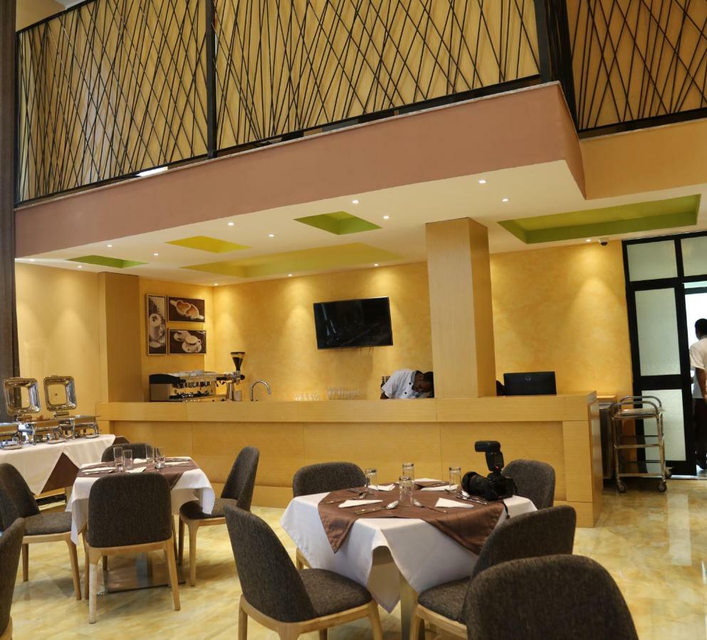 Vamos Addis Hotel Екстер'єр фото