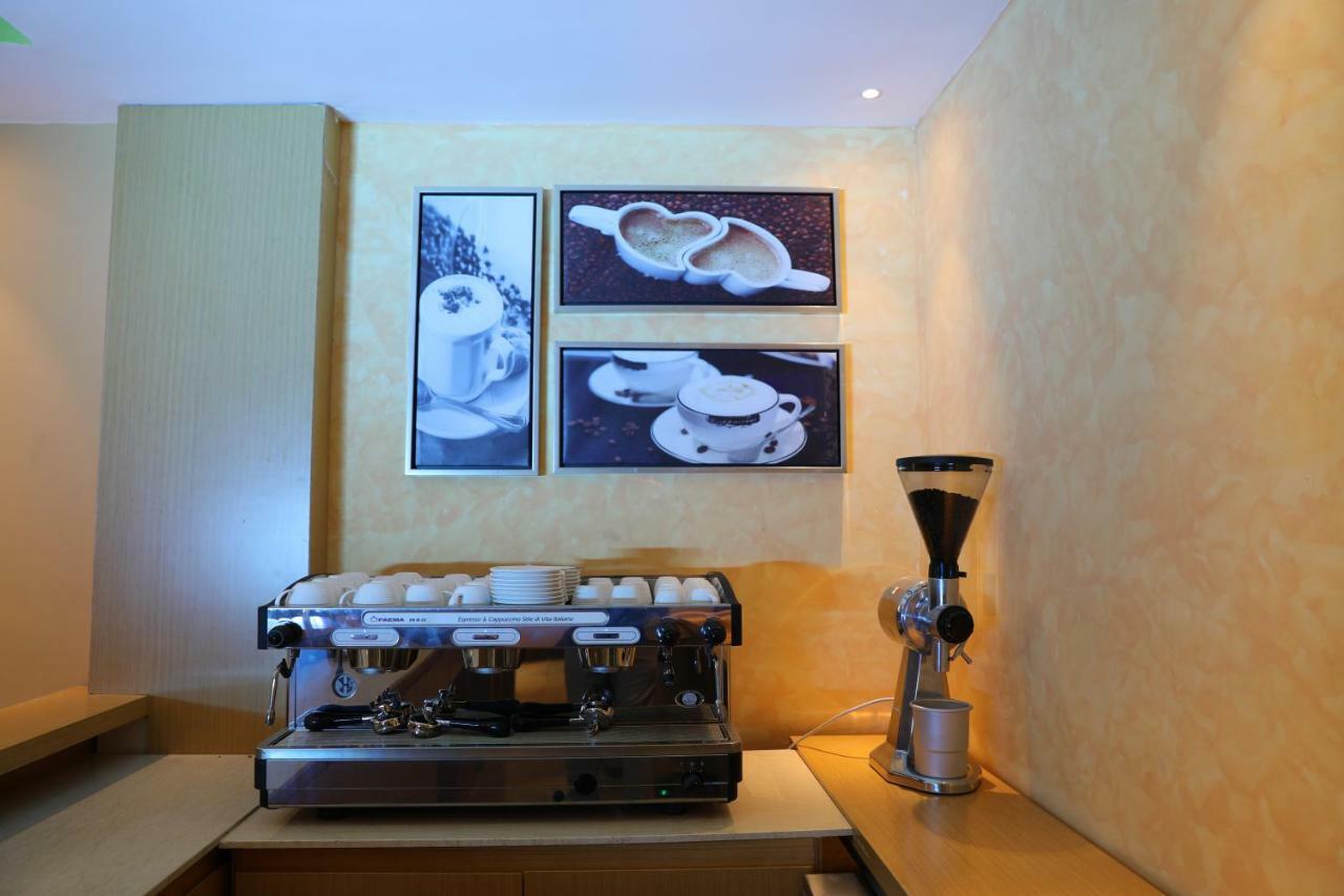 Vamos Addis Hotel Екстер'єр фото