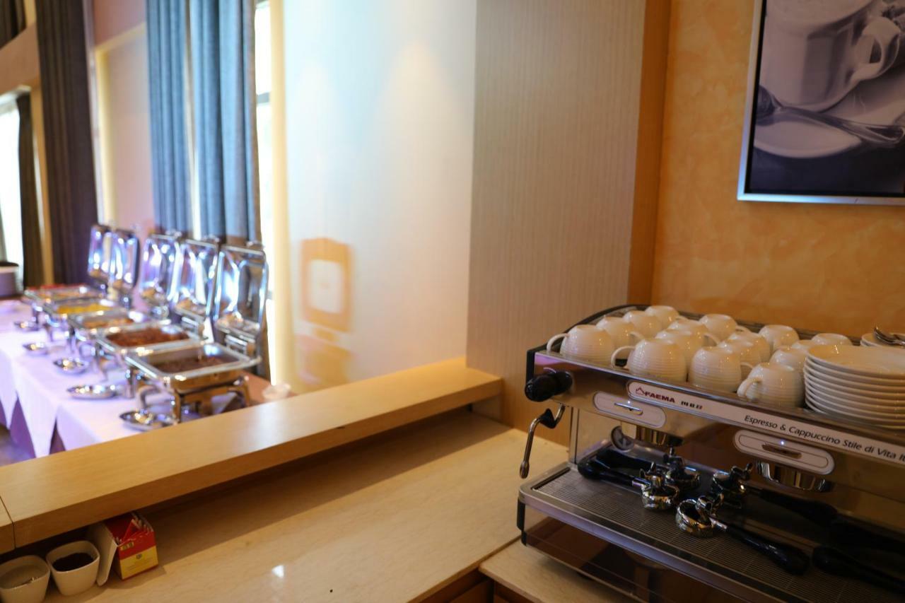 Vamos Addis Hotel Екстер'єр фото